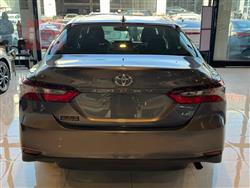 تۆیۆتا کامری